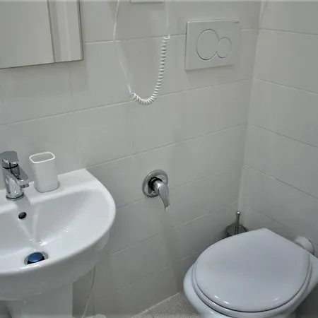 Guest house Dianir 4*